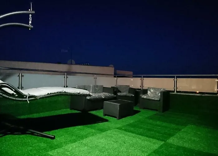 - Loft Centrum Apartman *